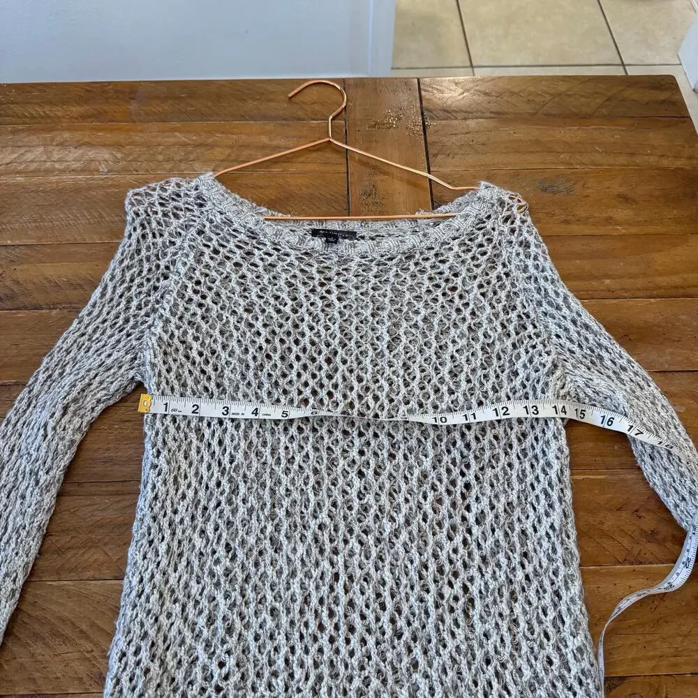 The limited oatmeal neutral open knit shirttail sweater size small